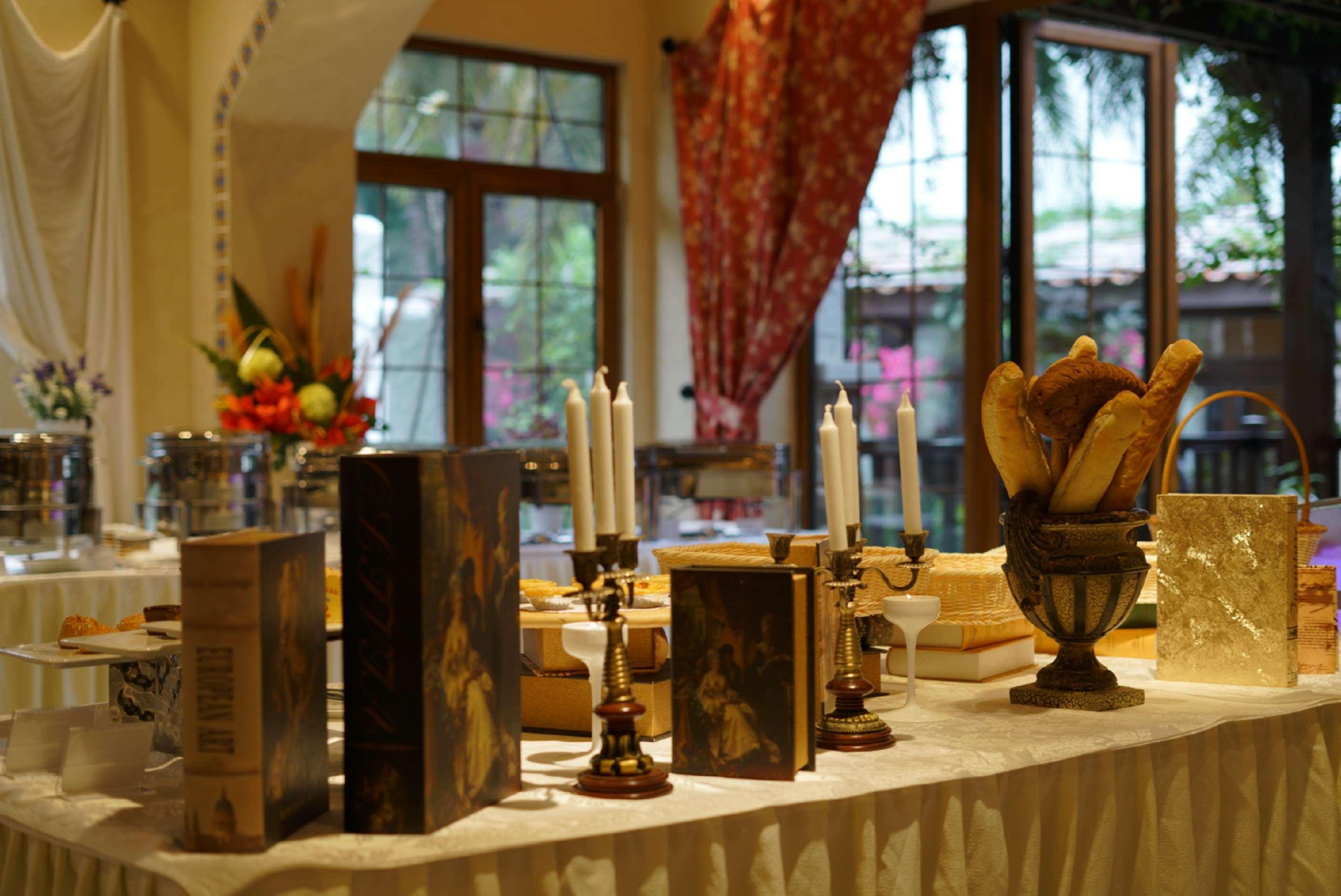 Best Western Premier International Resort Hotel Sanya Buitenkant foto